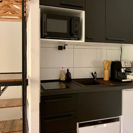Sali - - Studioapartments Essen